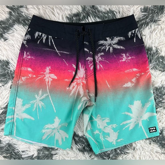 Billabong Men's Sunday Pro Board Shorts Multi-color Size 28 - Picture 1 of 12